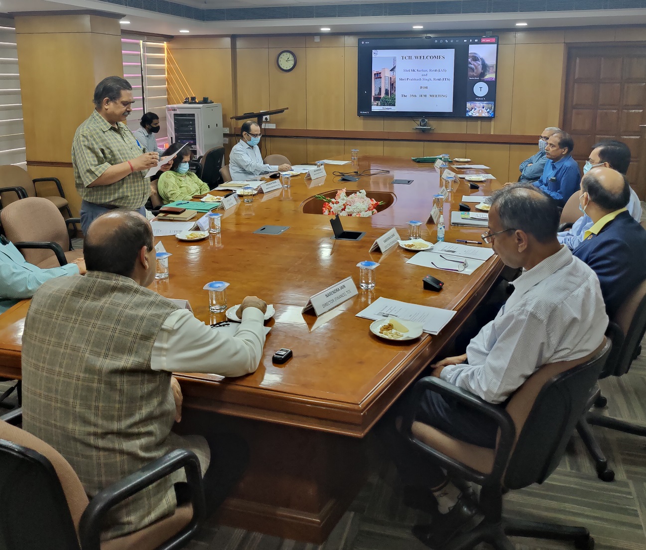 Shri Sanjeev Kumar Kesari,CVO TCIL addressing the dignitaries during the 35th  IEMs meet at TCIL HQ on 08-10-2021